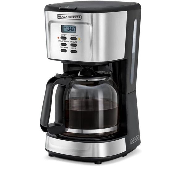 قهوه‌ساز بلک اند دکر DCM85 – ۱۲ فنجان، دیجیتال، قابل برنامه‌ریزی - سایت خرید بندر